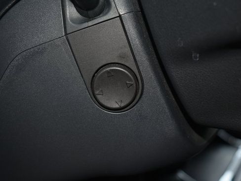 Used 2023 Ford F150 Lariat w/ Equipment Group 502A High image 17