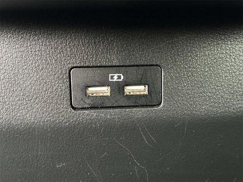 Used 2024 MAZDA CX-50 AWD 2.5 S w/ Preferred Package image 17