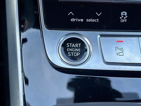 Certified 2025 Audi Q8 Premium Plus w/ Premium Plus Package image 23