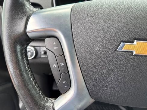 Used 2015 Chevrolet Traverse LT FWD image 24