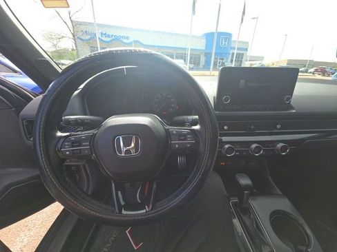 Used 2022 Honda Civic Sport image 5