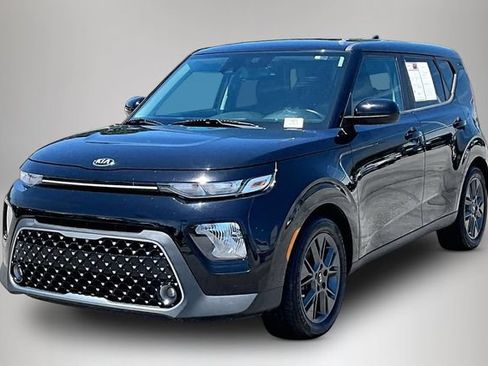 Used 2021 Kia Soul EX FWD image 2