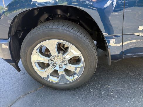 Certified 2022 RAM 1500 Big Horn AWD/4WD image 35