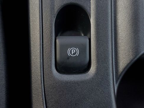 Certified 2025 Toyota Corolla LE image 29