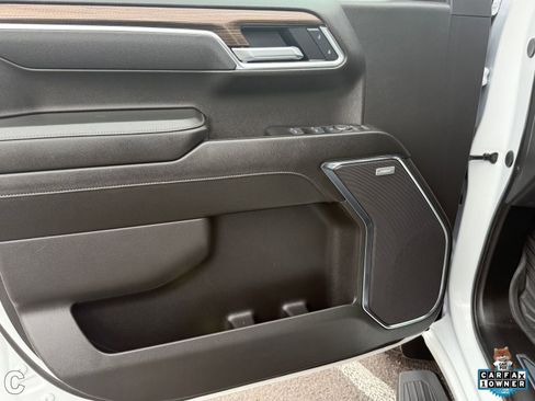 Used 2025 Chevrolet Silverado 1500 LT Trail Boss w/ Convenience Package II image 16