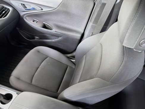 Used 2022 Chevrolet Malibu LT FWD image 28