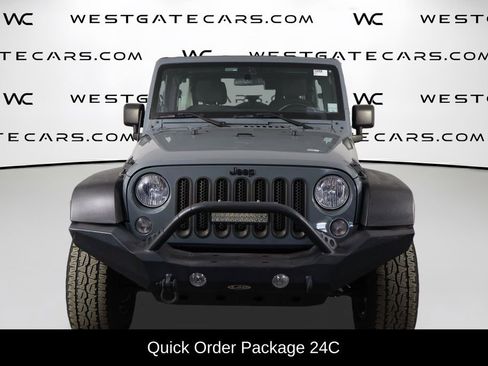 Used 2014 Jeep Wrangler Unlimited Sport w/ Connectivity Group AWD/4WD image 2