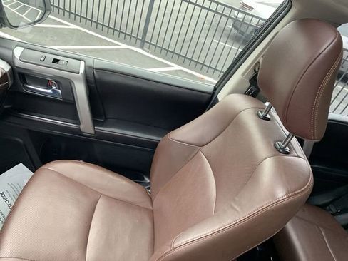 Used 2016 Toyota 4Runner Limited image 29