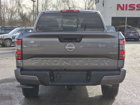 New 2026 Nissan Frontier SV w/ Tow Package image 8