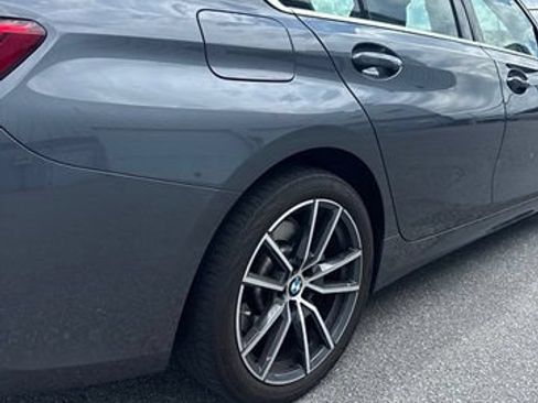 Used 2020 BMW 330i xDrive Sedan w/ Premium Package AWD/4WD image 10