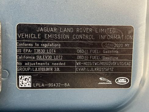 Used 2020 Land Rover Defender 110 HSE image 32