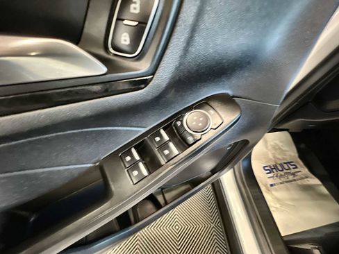 Used 2022 Ford Escape SEL w/ SEL Stealth AWD Package image 15