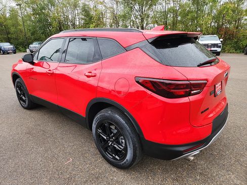 Used 2023 Chevrolet Blazer LT w/ Midnight/Sport Edition image 6