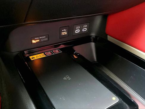 Used 2025 Toyota Camry XSE w/ Premium Package FWD image 34