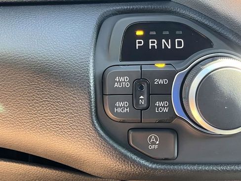 New 2026 RAM 1500 Big Horn AWD/4WD image 25