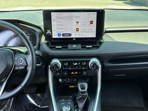Used 2024 Toyota RAV4 XSE w/ Weather Package AWD/4WD image 15