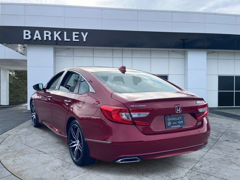 Used 2021 Honda Accord Touring image 5