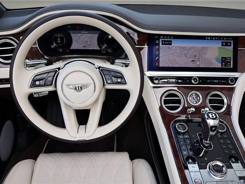 New 2026 Bentley Continental GTC image 17