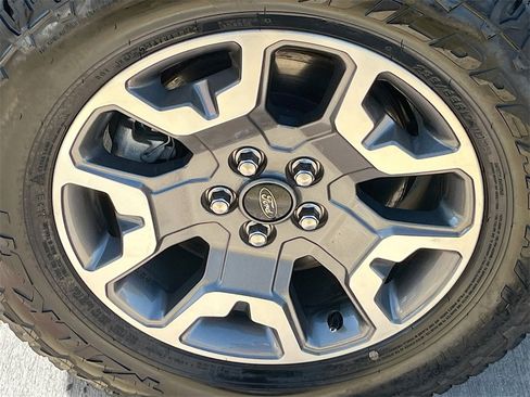 Used 2023 Ford Maverick Lariat w/ Lariat Luxury Package image 32