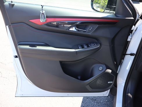 New 2026 Chevrolet TrailBlazer RS w/ Convenience Package FWD image 4