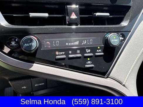 Used 2024 Toyota Camry SE FWD image 18