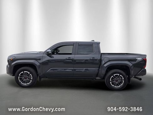 Used 2025 Toyota Tacoma TRD Sport w/ TRD Sport Premium Package RWD image 2