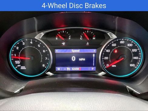 Certified 2022 Chevrolet Equinox Premier w/ LPO, Floor Liner Package image 16