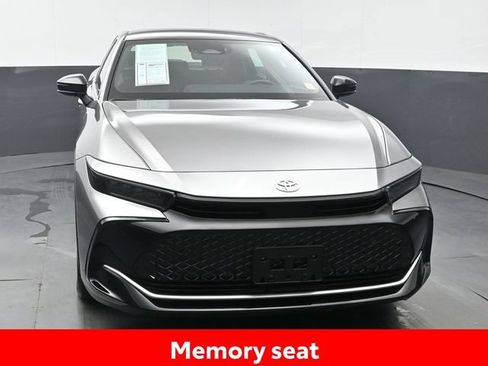 Used 2026 Toyota Crown AWD/4WD image 11