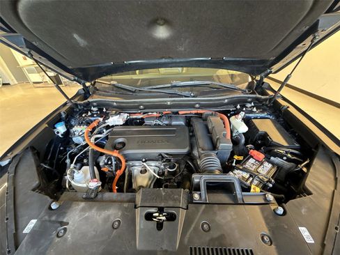 Used 2023 Honda CR-V Sport Touring image 18