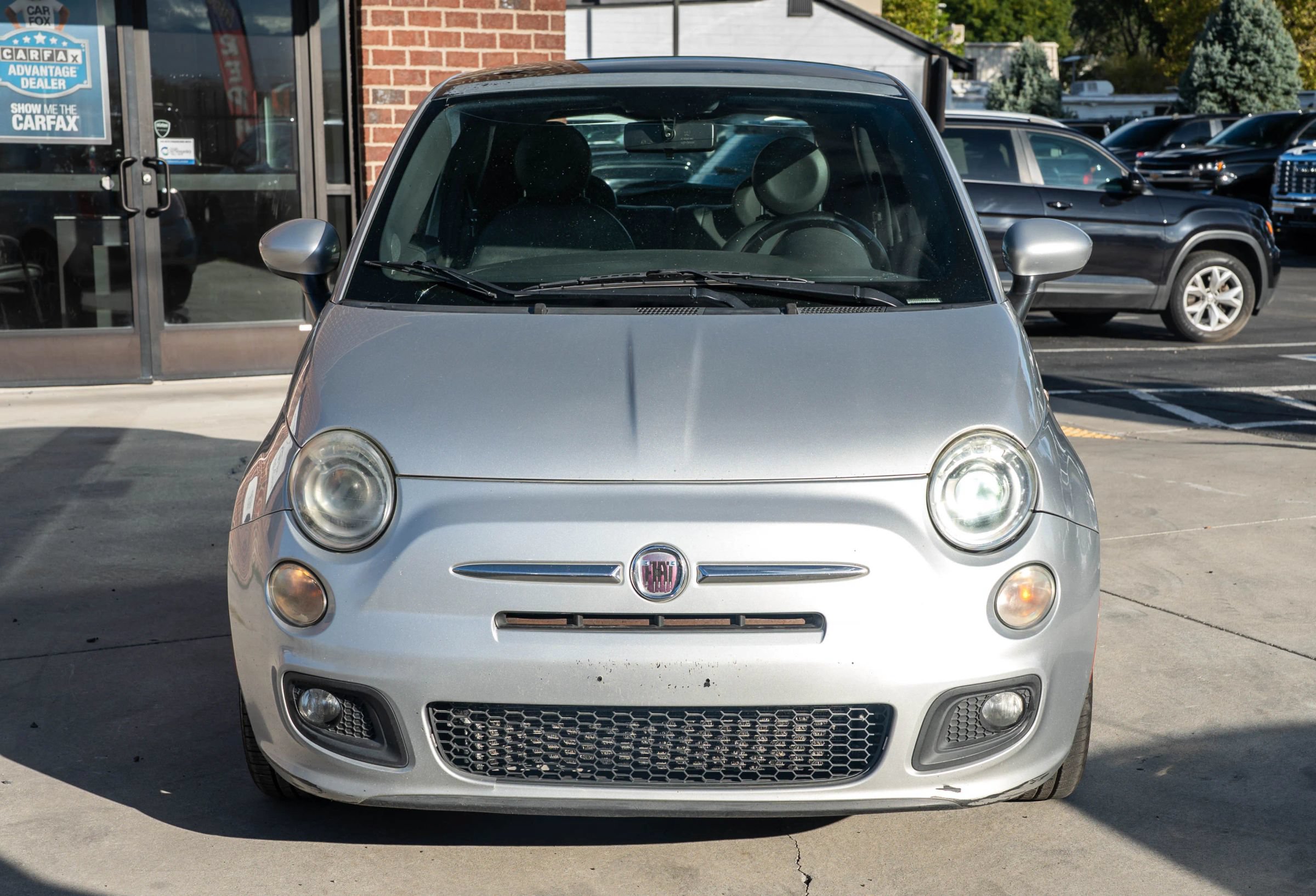 Used 2012 FIAT 500 Sport w/ Safety & Sound Pkg FWD image 2