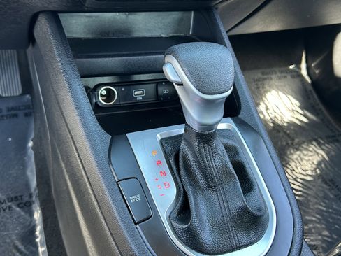 Used 2024 Kia Forte LXS image 25