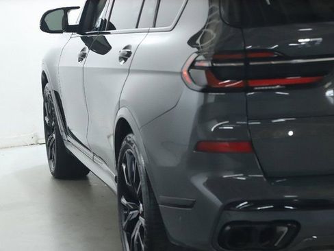 Used 2023 BMW X7 M60i image 49