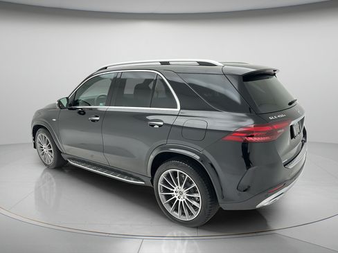 Used 2025 Mercedes-Benz GLE 450e 4MATIC image 4