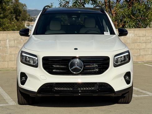 New 2026 Mercedes-Benz GLB 250 image 4