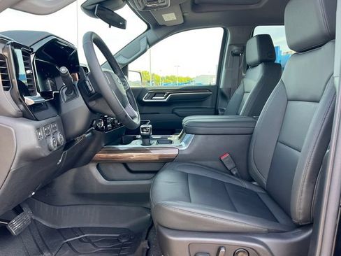 New 2026 Chevrolet Silverado 1500 RST w/ RST All Star Premium Package AWD/4WD image 4