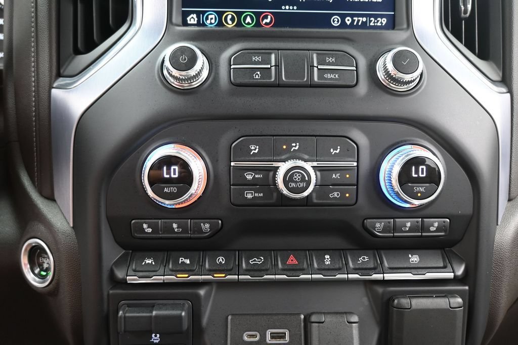 Used 2020 GMC Sierra 1500 SLT w/ SLT Premium Plus Package AWD/4WD image 18