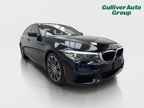 Used 2020 BMW 530i xDrive w/ M Sport Package image 13