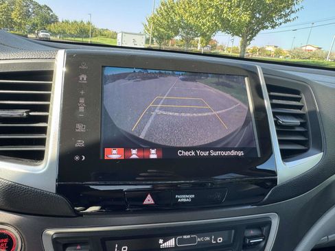 Used 2018 Honda Pilot EX image 22