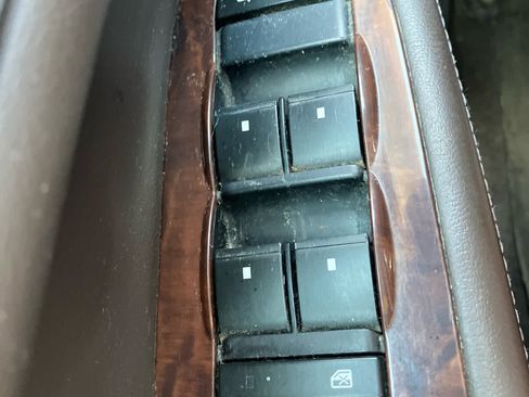 Used 2013 Buick Enclave Leather w/ Trailering Provision Package FWD image 11