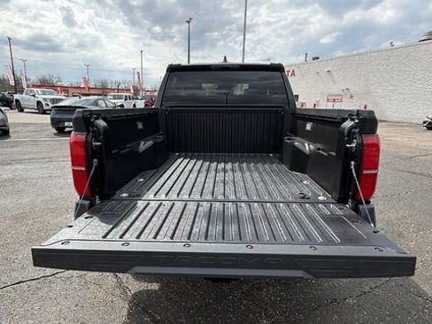 New 2026 Toyota Tacoma SR5 AWD/4WD image 6