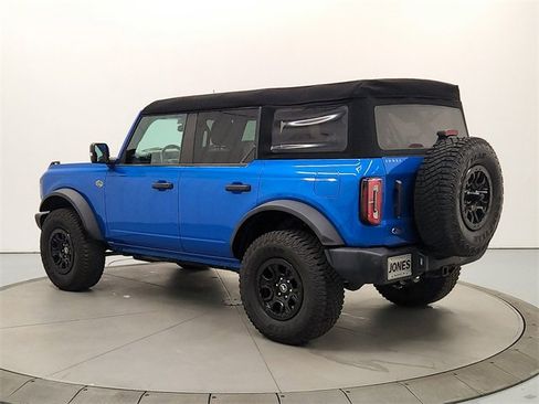 Used 2023 Ford Bronco Wildtrak image 5