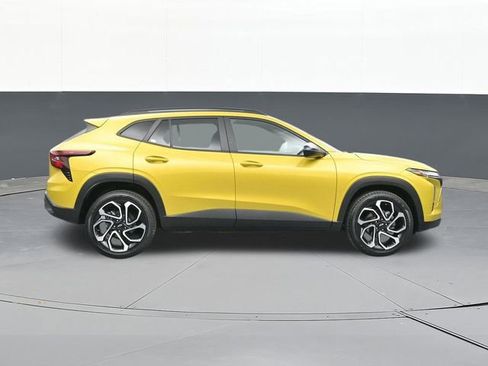 Used 2024 Chevrolet Trax RS w/ Driver Confidence Package image 18