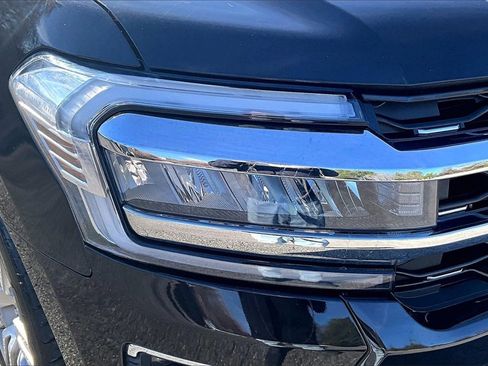 Used 2023 Ford Expedition Max Limited image 28