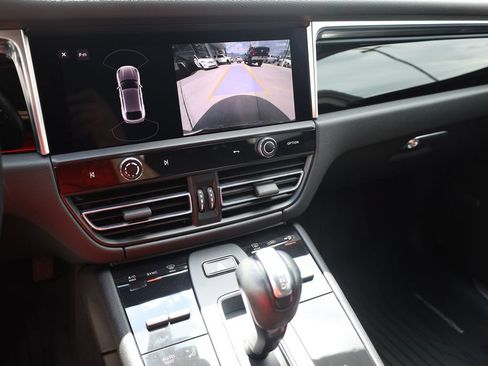 Used 2022 Porsche Macan S w/ Premium Package Plus AWD/4WD image 15