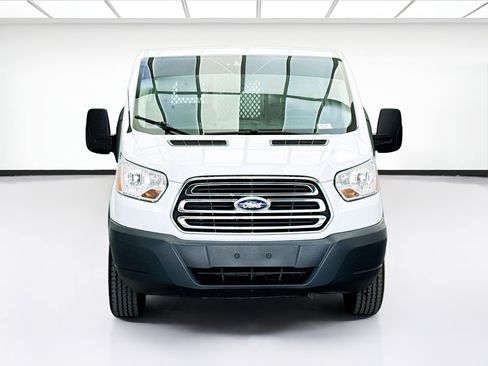 Used 2018 Ford Transit 250 130 Low Roof w/ Exterior Upgrade Package RWD image 2