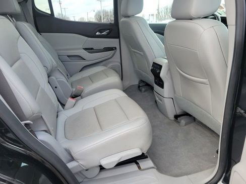 Used 2021 GMC Acadia SLT image 50