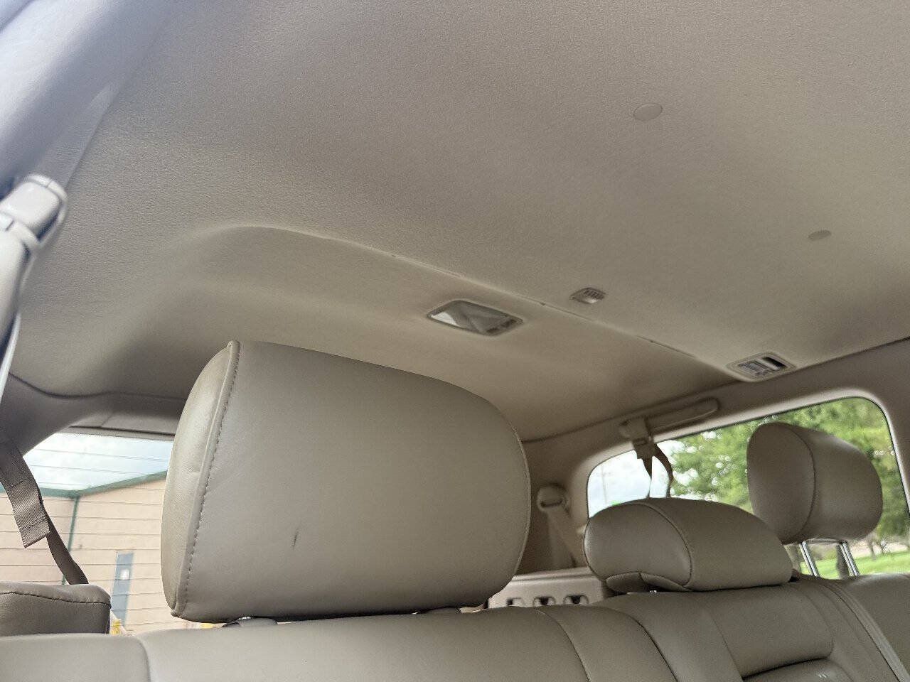 Used 2000 Toyota Land Cruiser AWD/4WD image 80