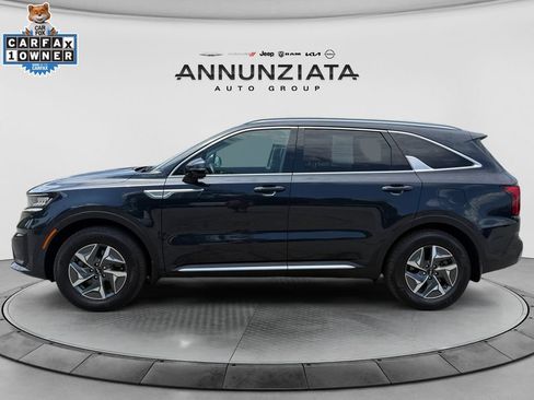 Used 2022 Kia Sorento S AWD/4WD image 2