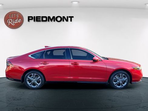 Certified 2024 Honda Accord EX-L image 6