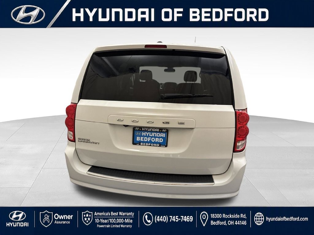 Used 2018 Dodge Grand Caravan SE w/ UConnect Hands-Free Group FWD image 8
